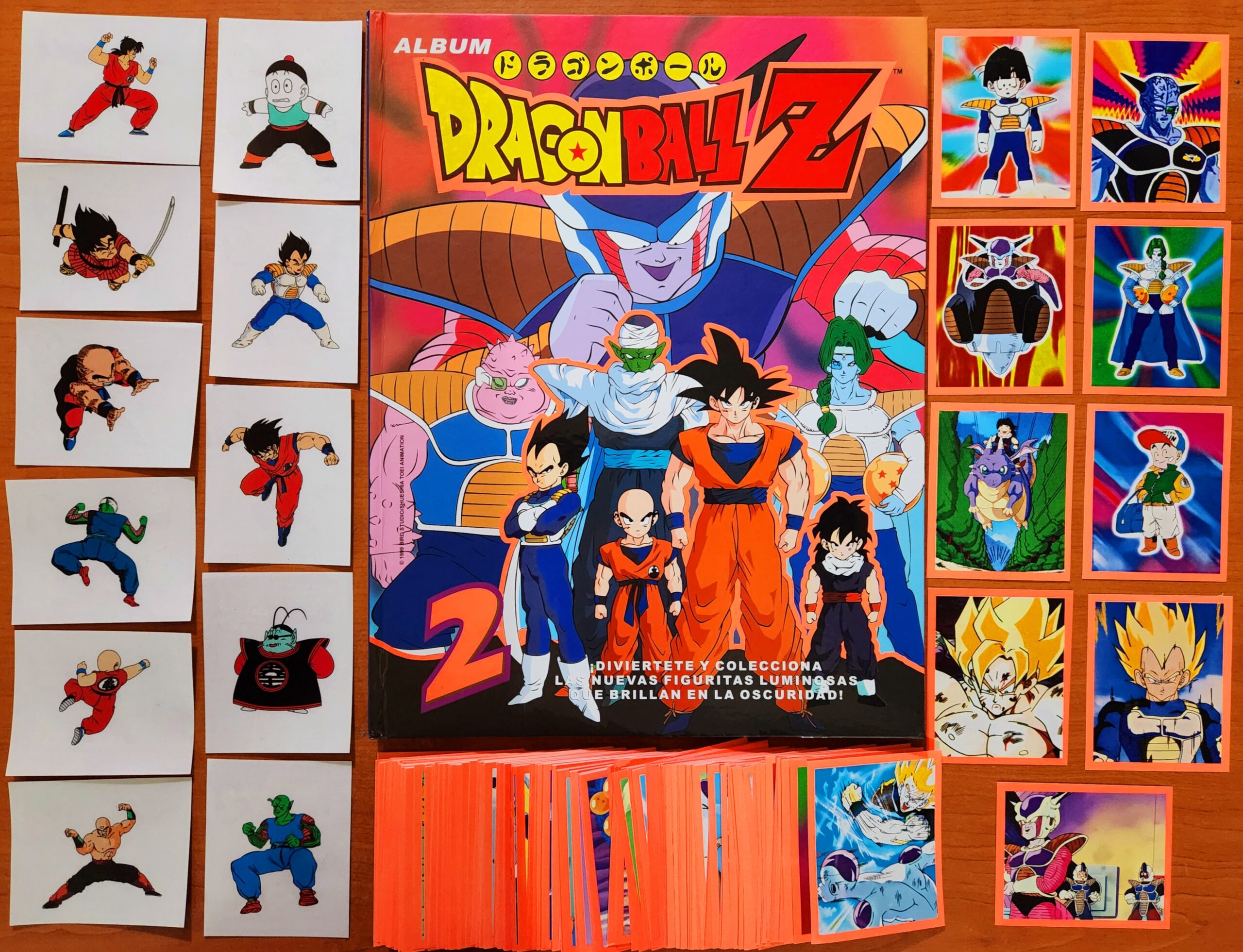 Dragon Ball Z2: Álbum con todas sus láminas a pegar foto 1 Dragon Ball Z2: Álbum con todas sus láminas a pegar foto 1